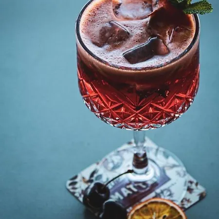 Hotel L'escale Cote Sud L'Ile-Rousse (Corsica)