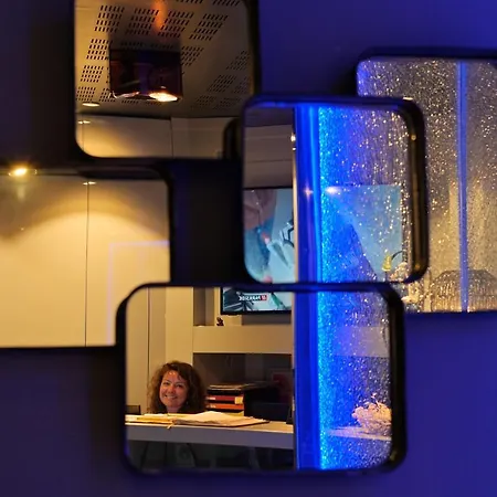 L'escale Cote Sud 3* L'Ile-Rousse (Corsica)