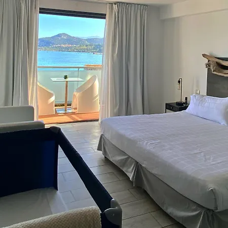 レスカール　コテ　シュッド 3* LʼÎle-Rousse