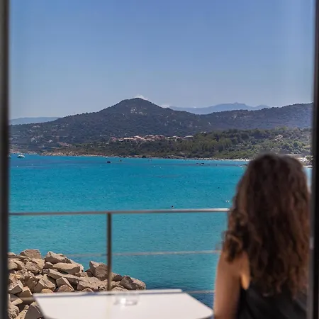 Hotel L'escale Côté Sud 3*
