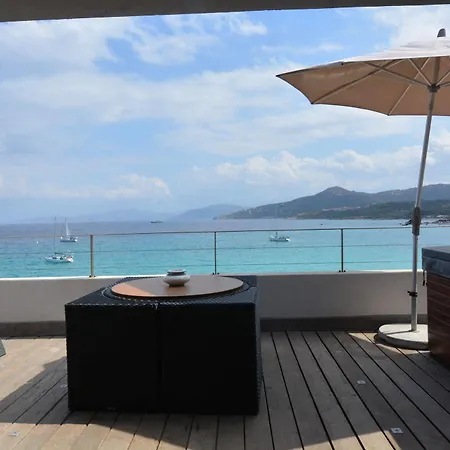 レスカール　コテ　シュッド 3* LʼÎle-Rousse