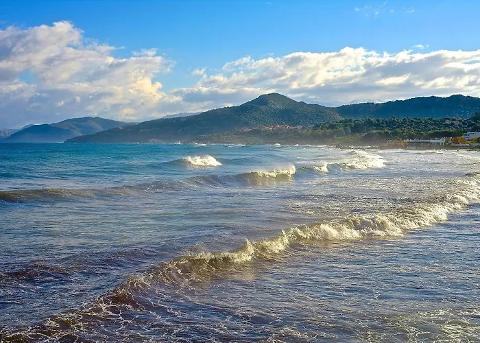 Hotel L'escale Côté Sud LʼÎle-Rousse