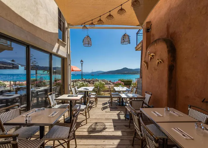 Hotel L'escale Côté Sud 3*