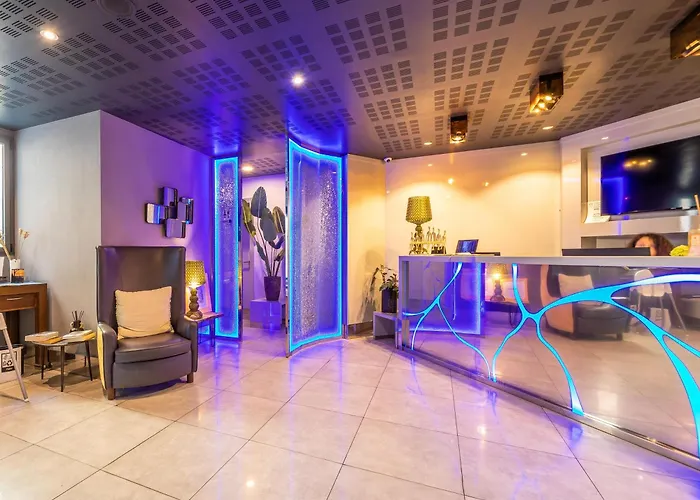 Hotel L'escale Côté Sud LʼÎle-Rousse