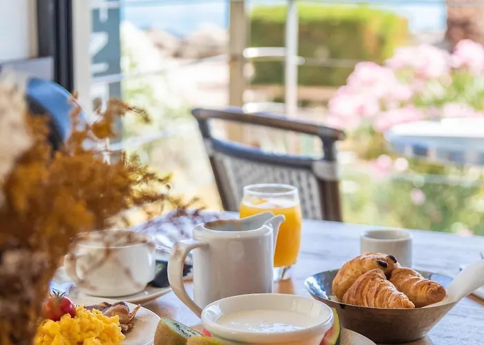 Hotel L'escale Cote Sud 3*