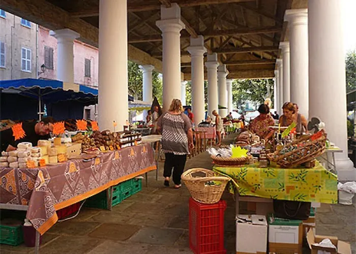 L'escale Côté Sud 3* LʼÎle-Rousse