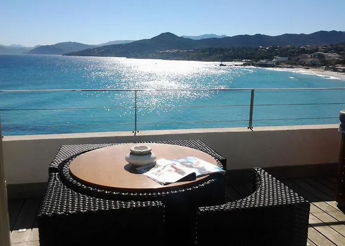 Ξενοδοχείο L'escale Cote Sud 3*