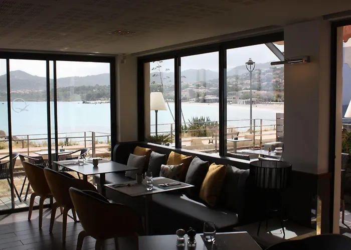 Hotel L'escale Cote Sud 3*