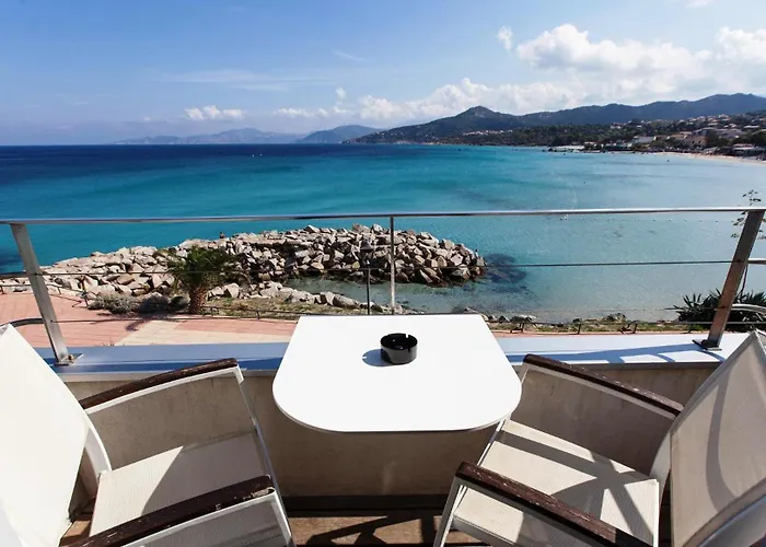 Hotel L'escale Cote Sud 3*